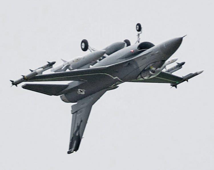 FMS F-16 Fighting Falcon 712mm (64mm Fläkt) PNP Grå - 9