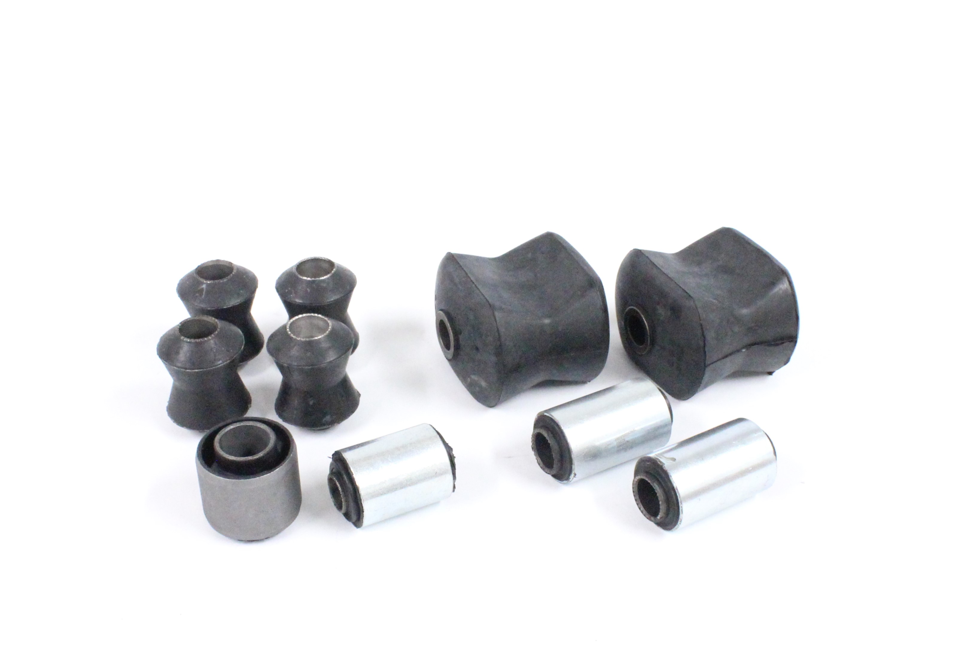 Bushing set, rear axle 140 1968-73