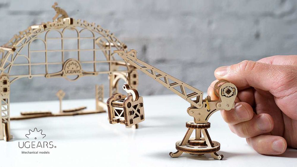 Ugears 70032 Rail Mounted Manipulator - 11