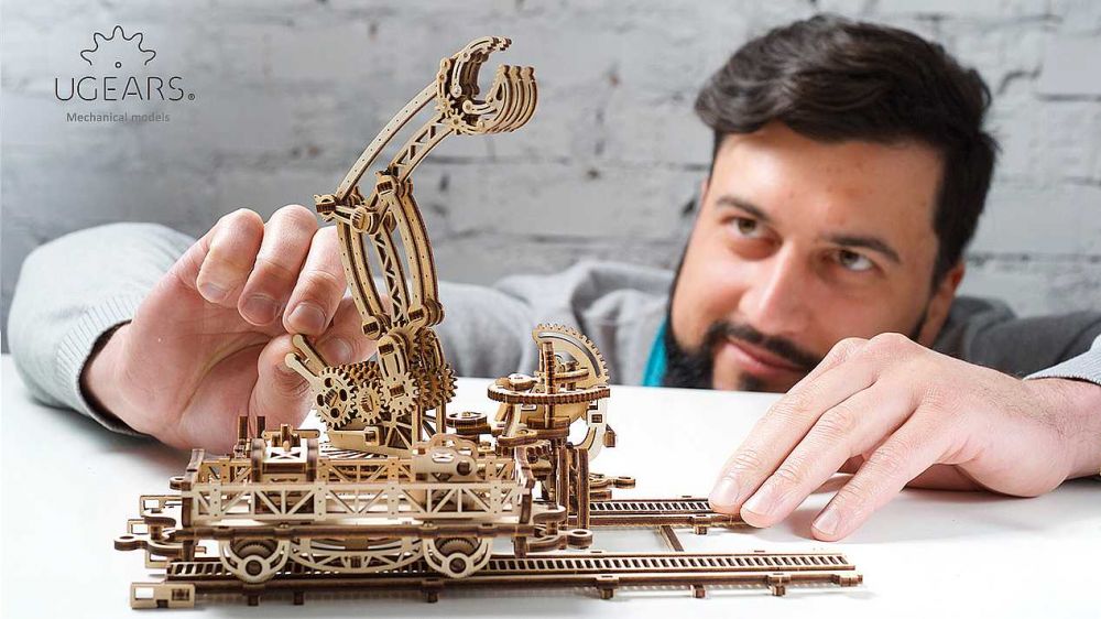 Ugears 70032 Rail Mounted Manipulator - 9