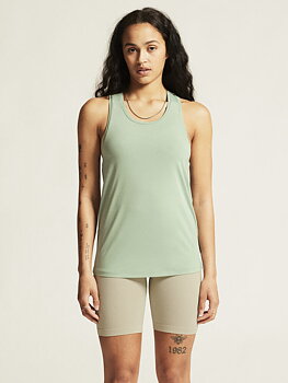 Collective Singlet W