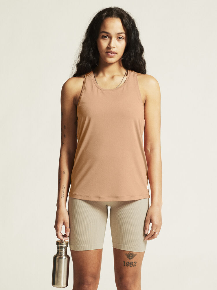 Collective Singlet W - 4