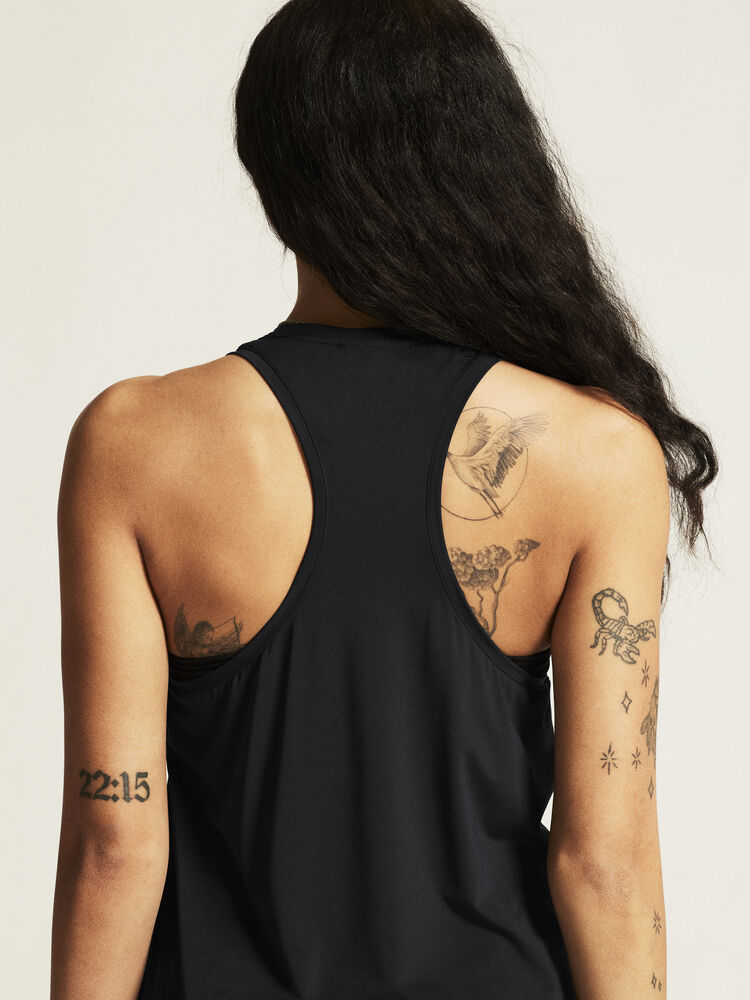 Collective Singlet W - 13