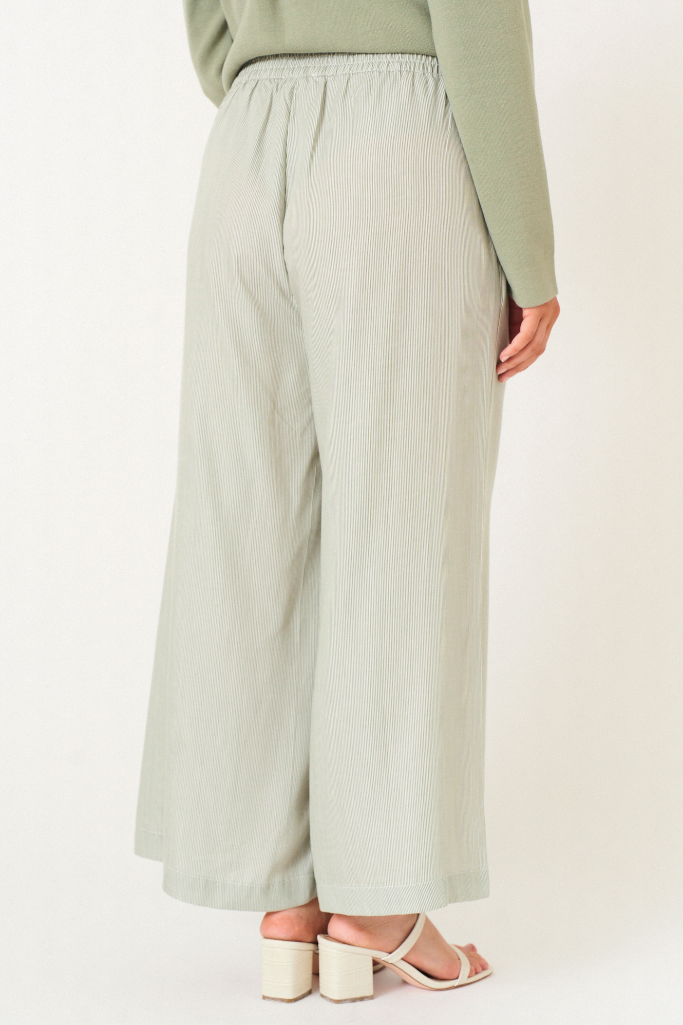 Denise trouser  asparagus - 4