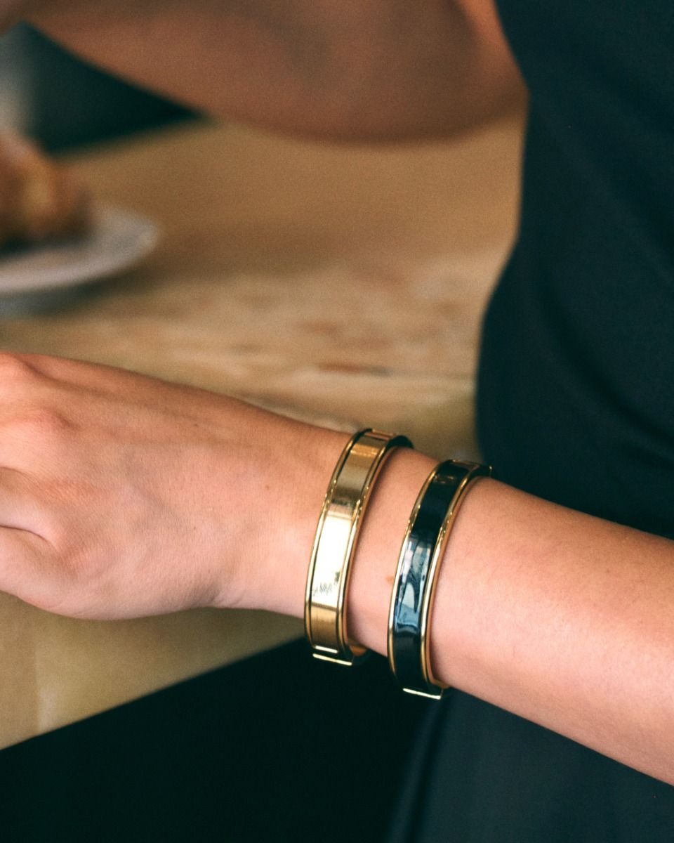 Frame Enamel Bangle Black Gold - Edblad - 3