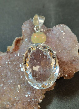 Bergkristall Cabochon Hänge i Äkta Silver
