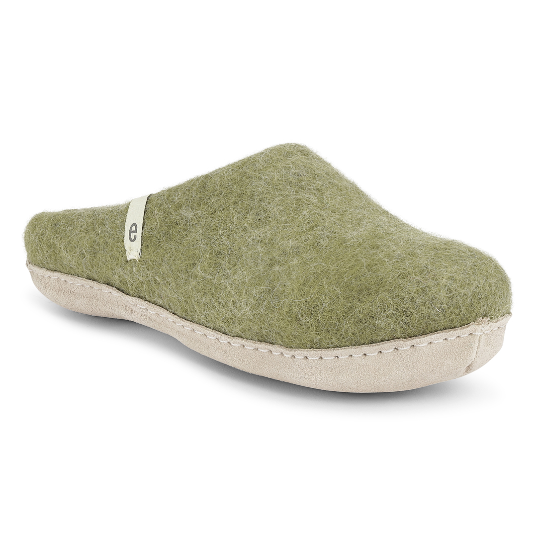 Egos, Toffla, felted wool, moss green