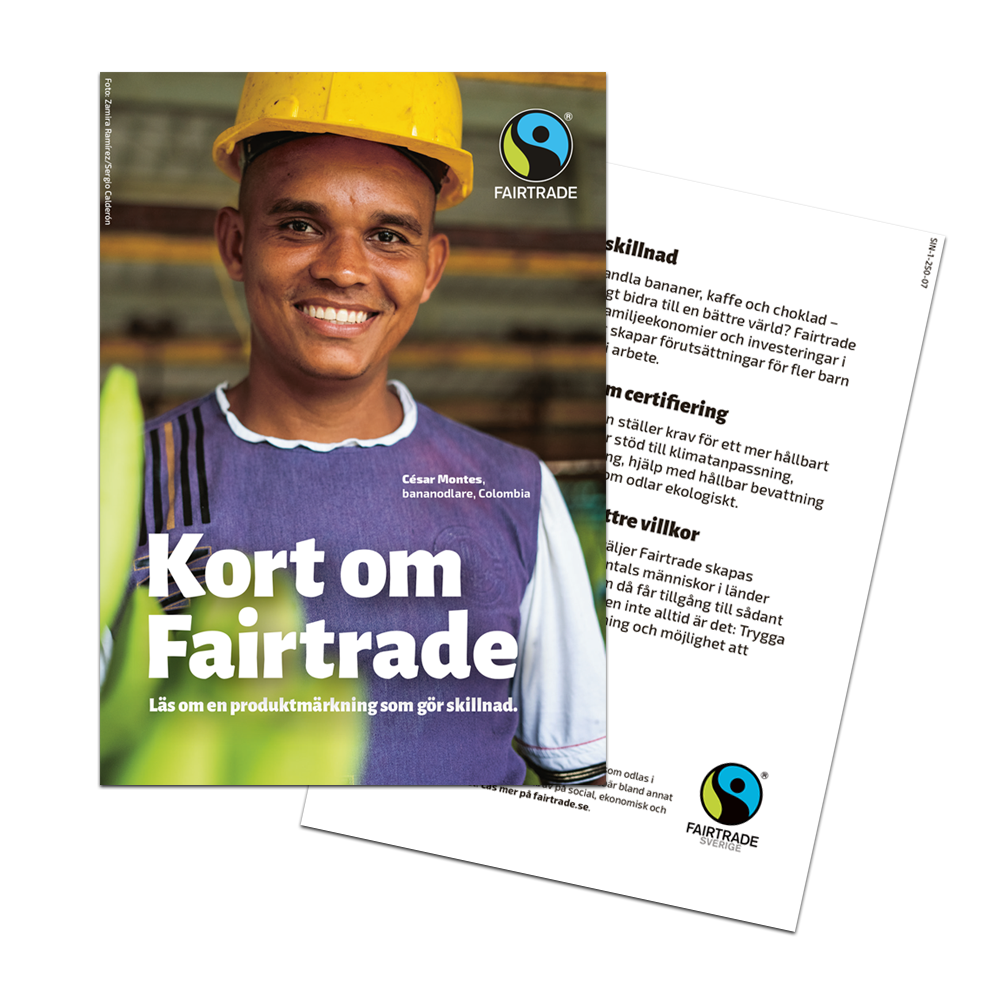 En dubbelsidig informationsflyer vars framsida visar en anställd på bananplantage och rubriken "Kort om Fairtrade"