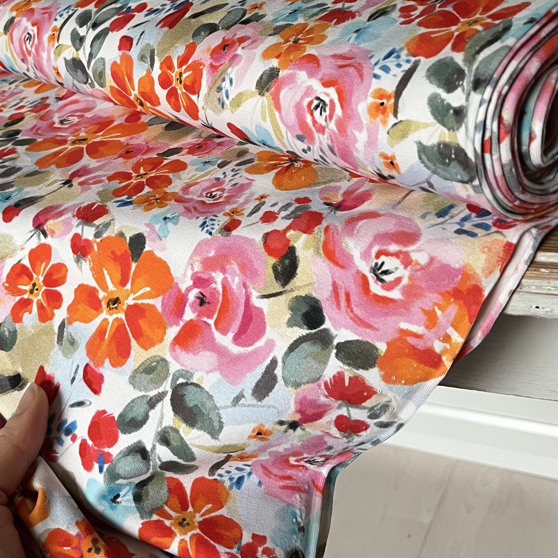 ÅTER I LAGER! Jerseytyg ekologisk bomull,   "FLORAL DREAM", metervara  - 8