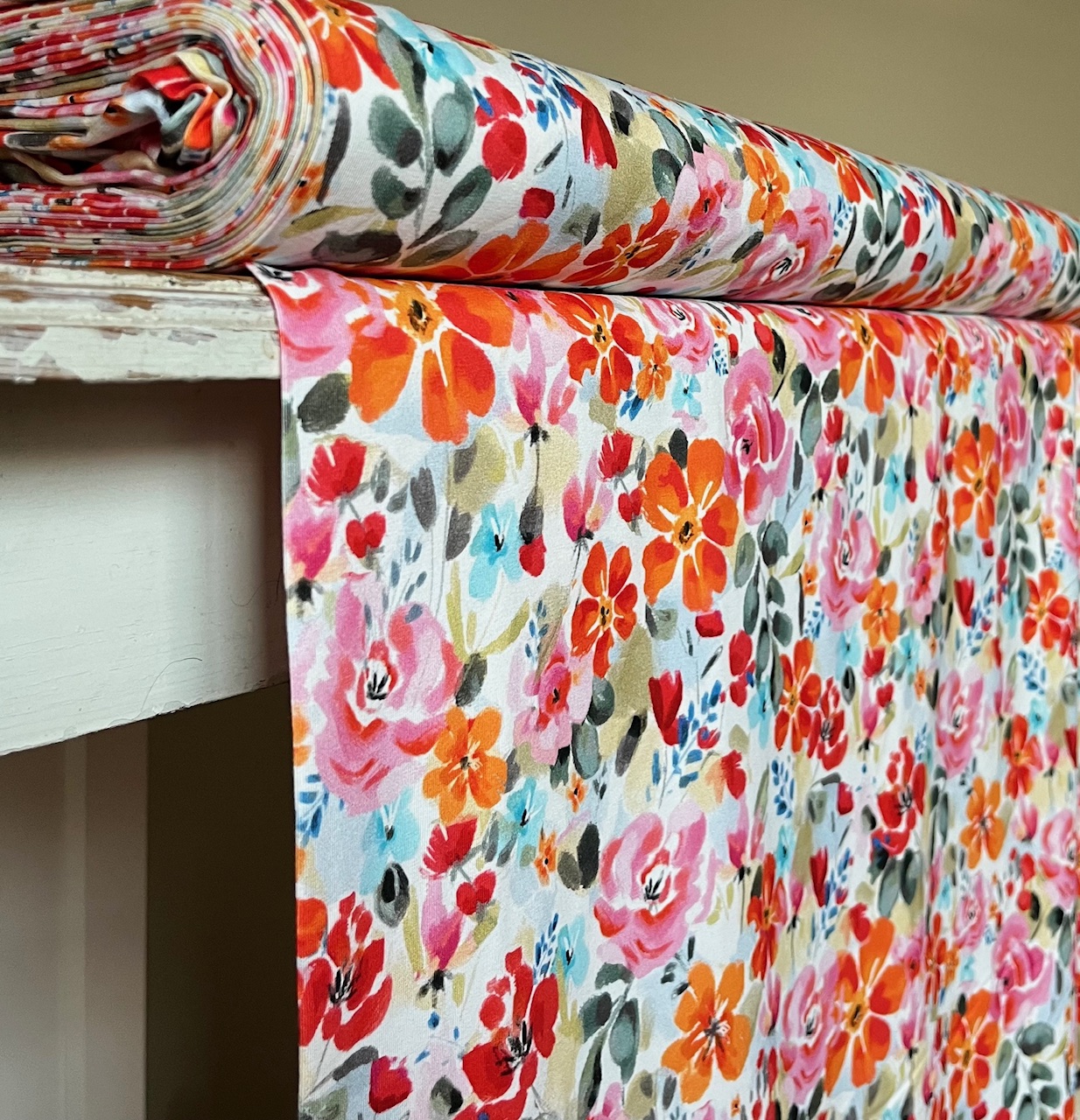 ÅTER I LAGER! Jerseytyg ekologisk bomull,   "FLORAL DREAM", metervara 