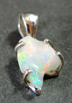 Opal - Hänge i Silver