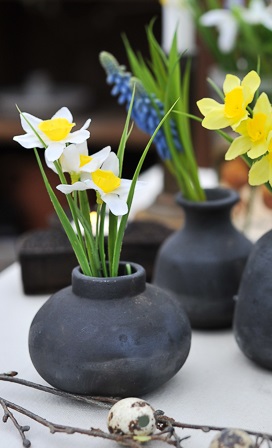 Narcissus - White - 27 cm