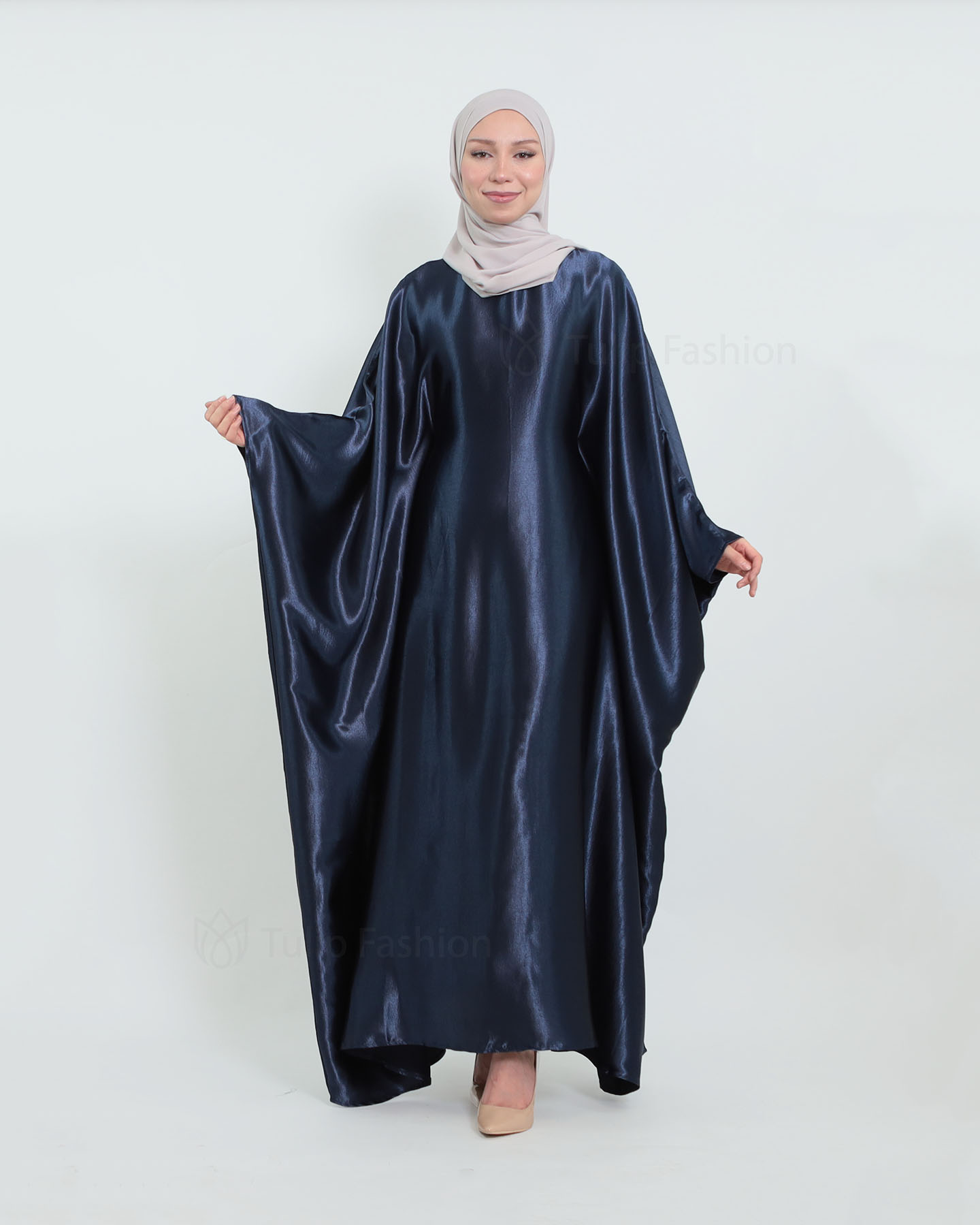 Butterfly Abaya in Satin - Midnight Blue