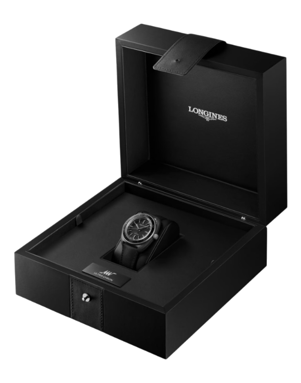 L2.839.4.52.2 Longines Ultra-Chron Carbon 43