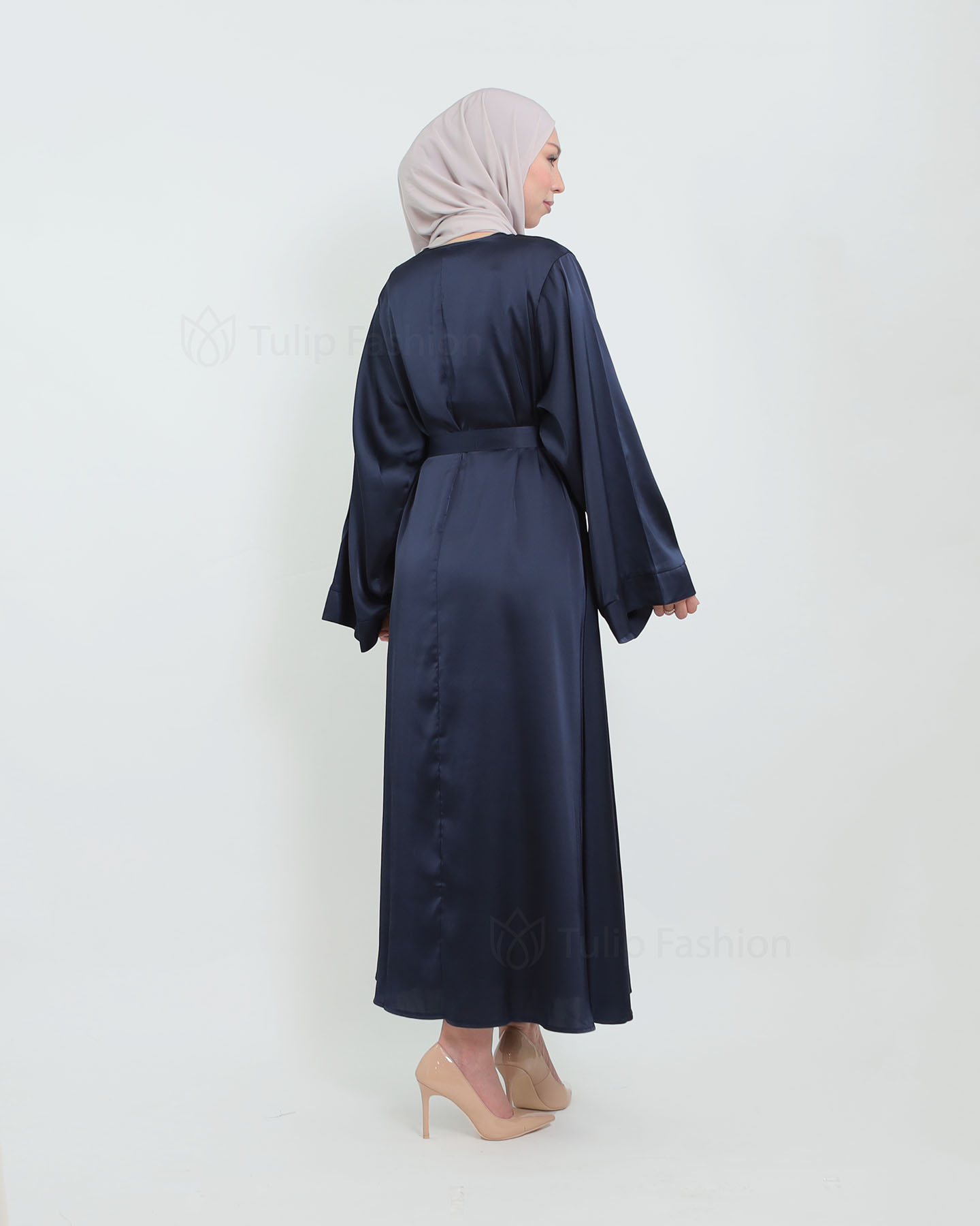 Maxi Dress in Satin - Midnight Blue - 4