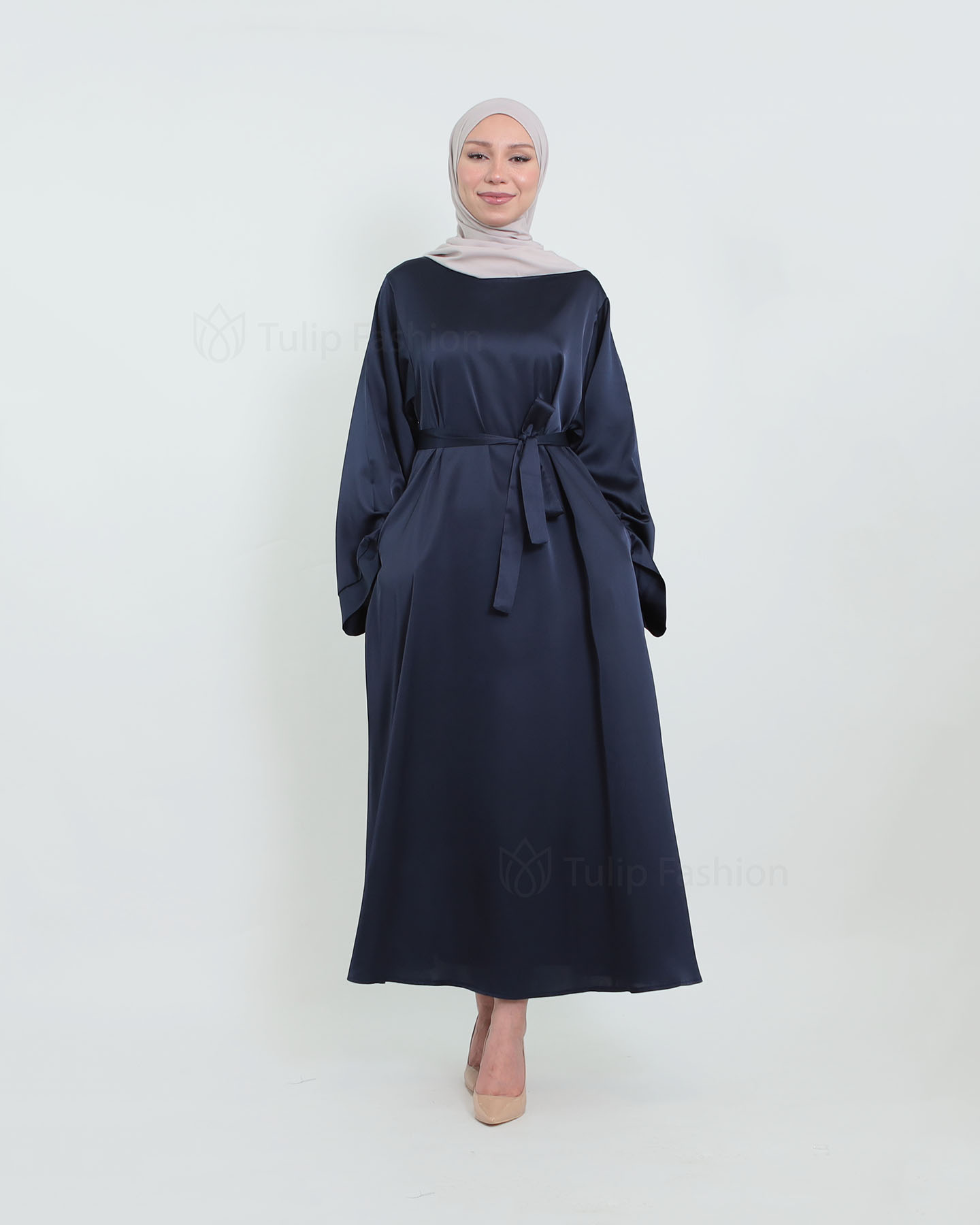 Maxi Dress in Satin - Midnight Blue - 2