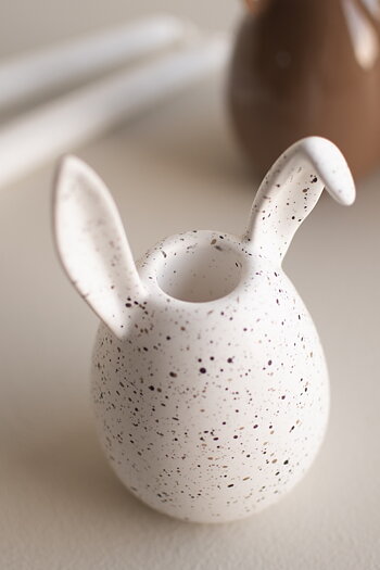 Rabbit Candle Holder - White Dot - Kanin - Ljusstake - Prickig - 13x6,5 cm - DBKD