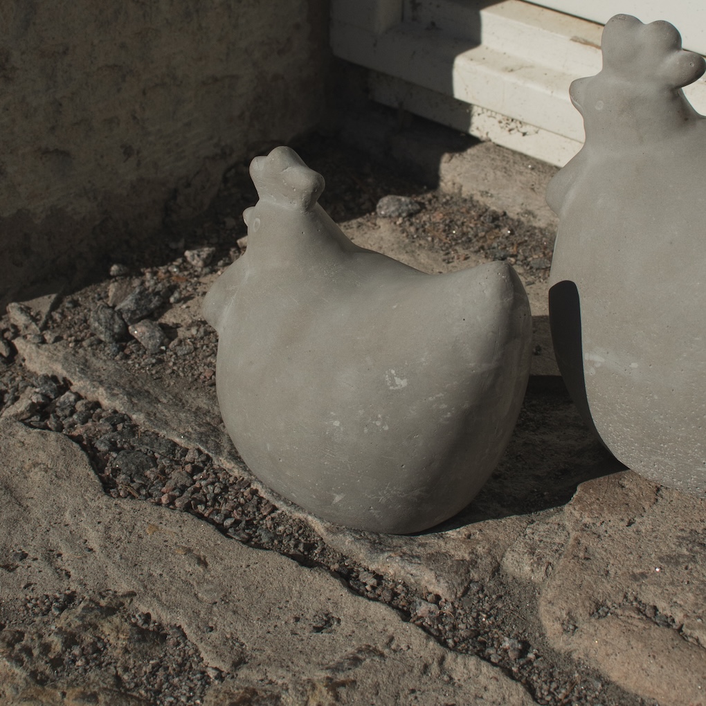 Concrete Hen - Small - Höna - Betong - DBKD - 3