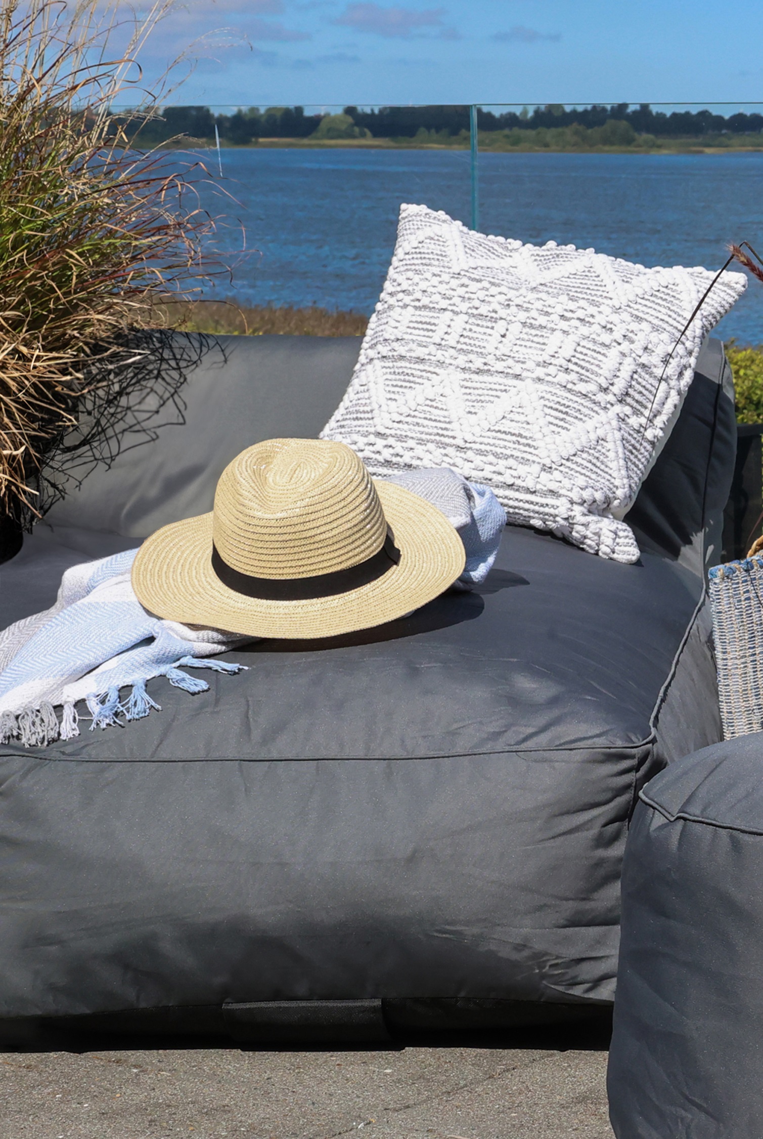 Lounge Daybed - Double for outdoor use - H65/L160/W140 cm - Black - 3