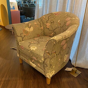 Agnes Fåtölj Oriental Bird - Designfynd/Skyltex* - Bröderna Anderssons