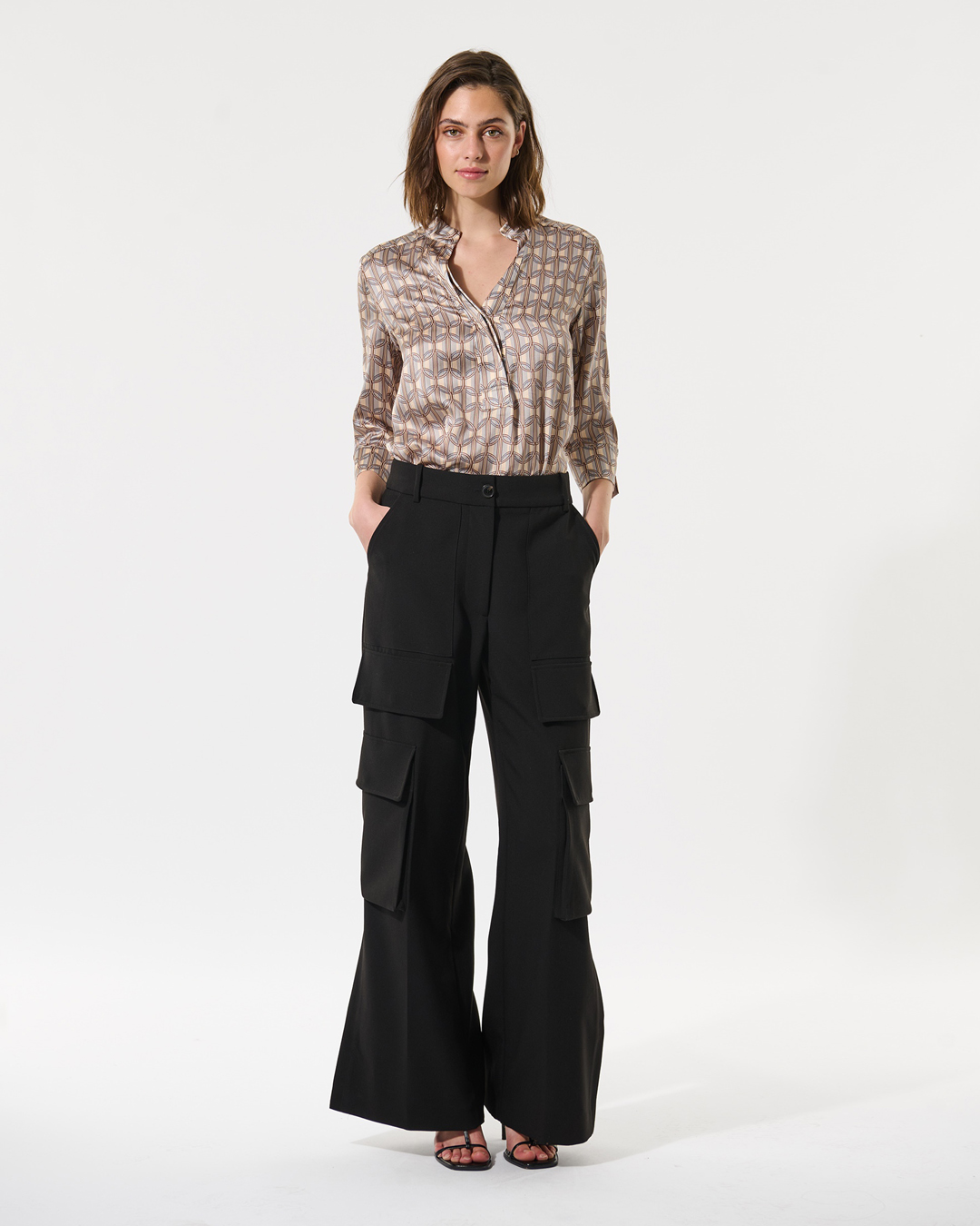 Sidenblus Danitta beige/blå mönstrad - 2