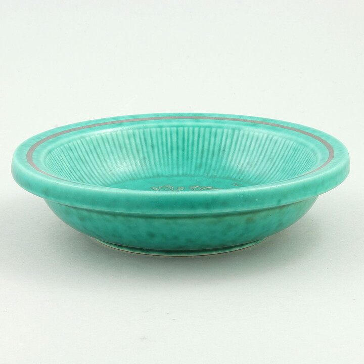 ヴィルヘルム・コーゲ  Argentaシリーズ  グリーン色のボウル  シルバーの花モチーフ  (16cm)  1959年 (2)