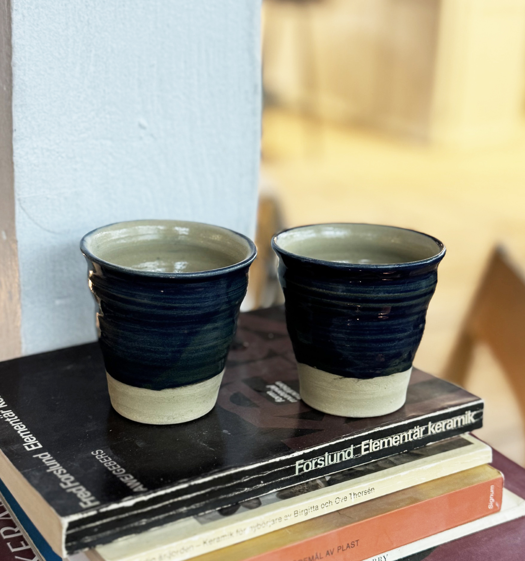 Sara Johansson - Dark blue cup x 2