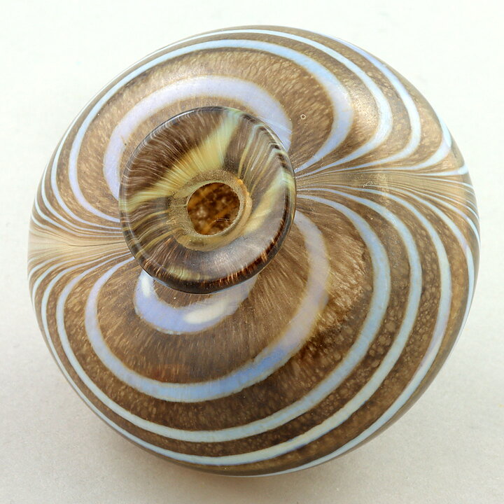 Bertil Vallien (Minos 1984) Brown Vase with Swirling Decor 5 cm (2)