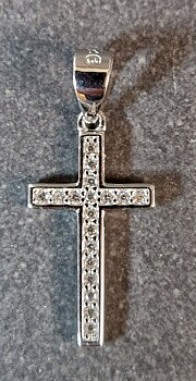 Silver Kors med inramad zirkon - Hänge