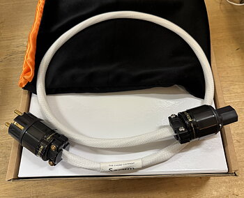 Chord Sarum Super Aray Power 1m