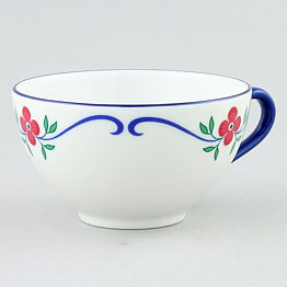 Pia Rönndahl (Sundborn 1993) Coffee Cup with Flower Decor 10,5 cm (No Saucer)
