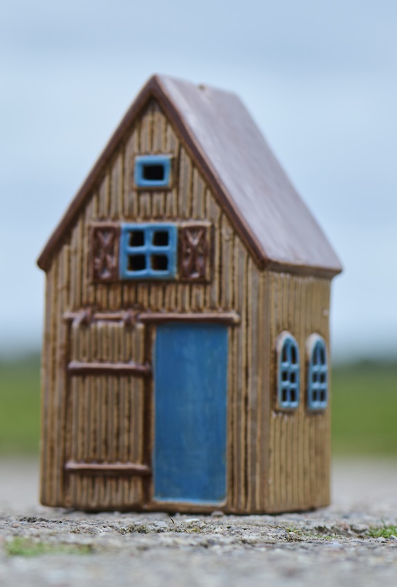 Huslykta - Lykta hus - Visby - 20x11,5 cm - 3