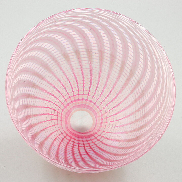 Bertil Vallien (Minos 1984) Pink Bowl with Swirling Decor 14/12 cm