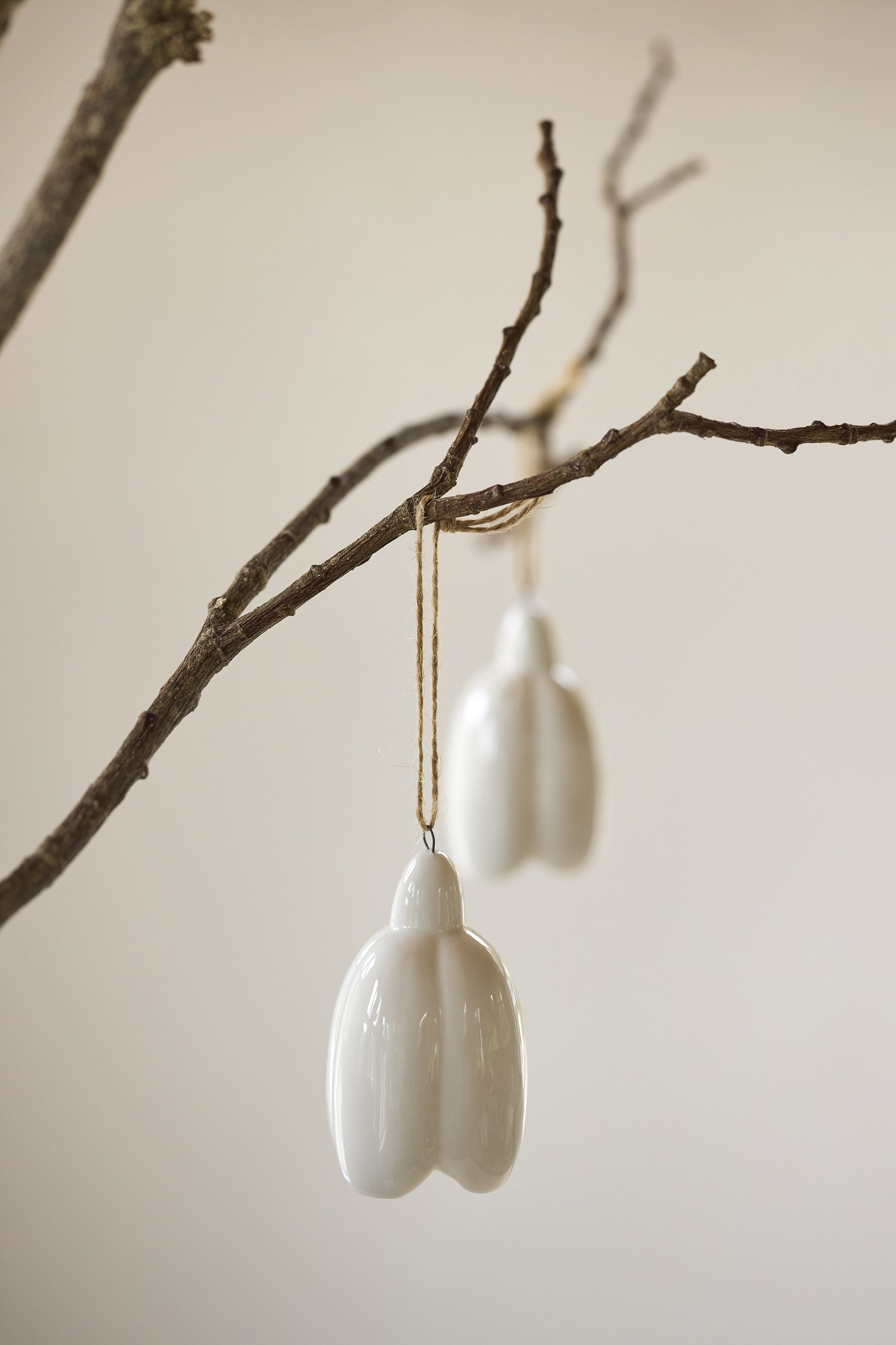 Flower - Bell - Decoration - White - 7x7 cm - Ceramic