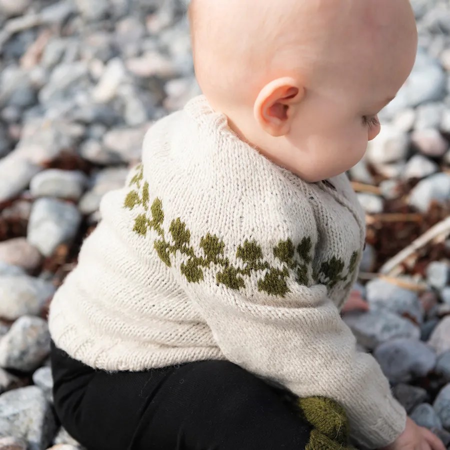 Dyning - knitted children's cardigan | 2 play wool