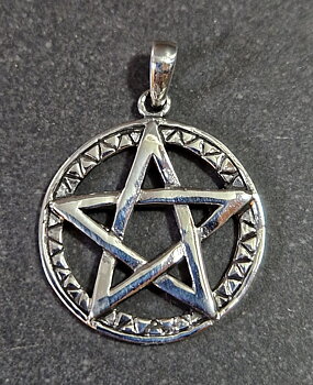 Pentagram Hänge i Silver - 31mm
