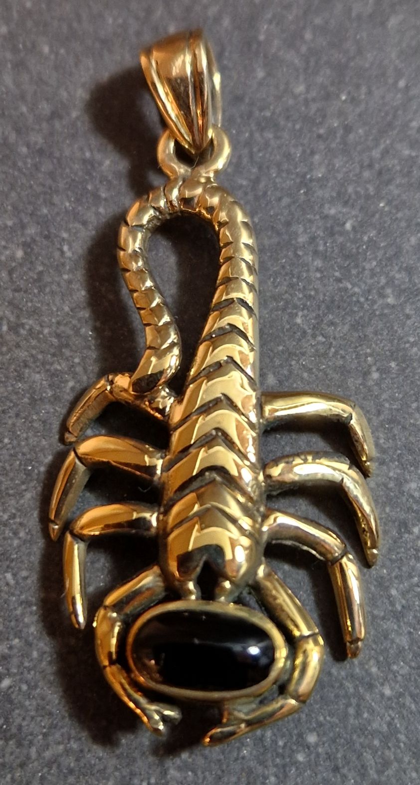 Skorpion med sten cabochon - Hänge i Brons - 4