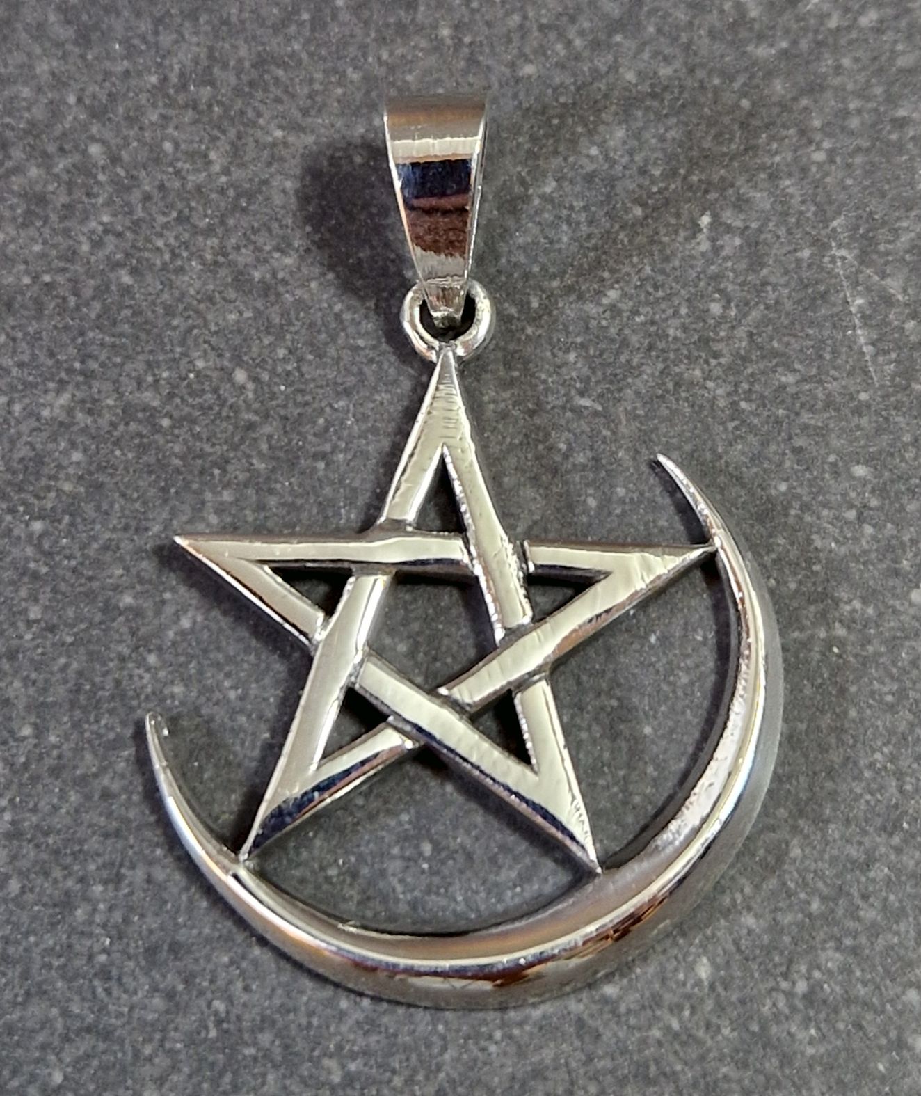 Pentagram med Månskärva Hänge i Silver 