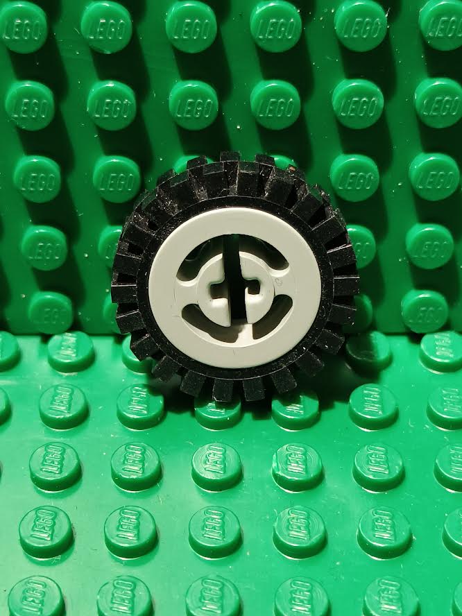 LEGO 3482 Gray tires with 3483 rims 4pcs (used)