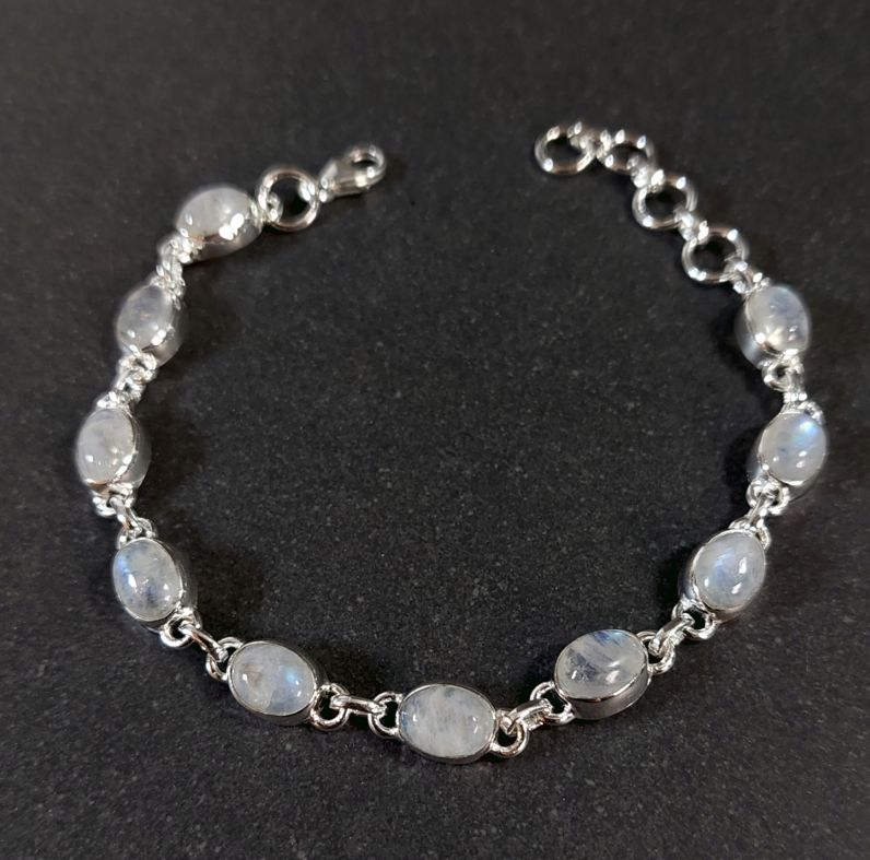 Silverarmband med Cabochoner i Månsten  - 3