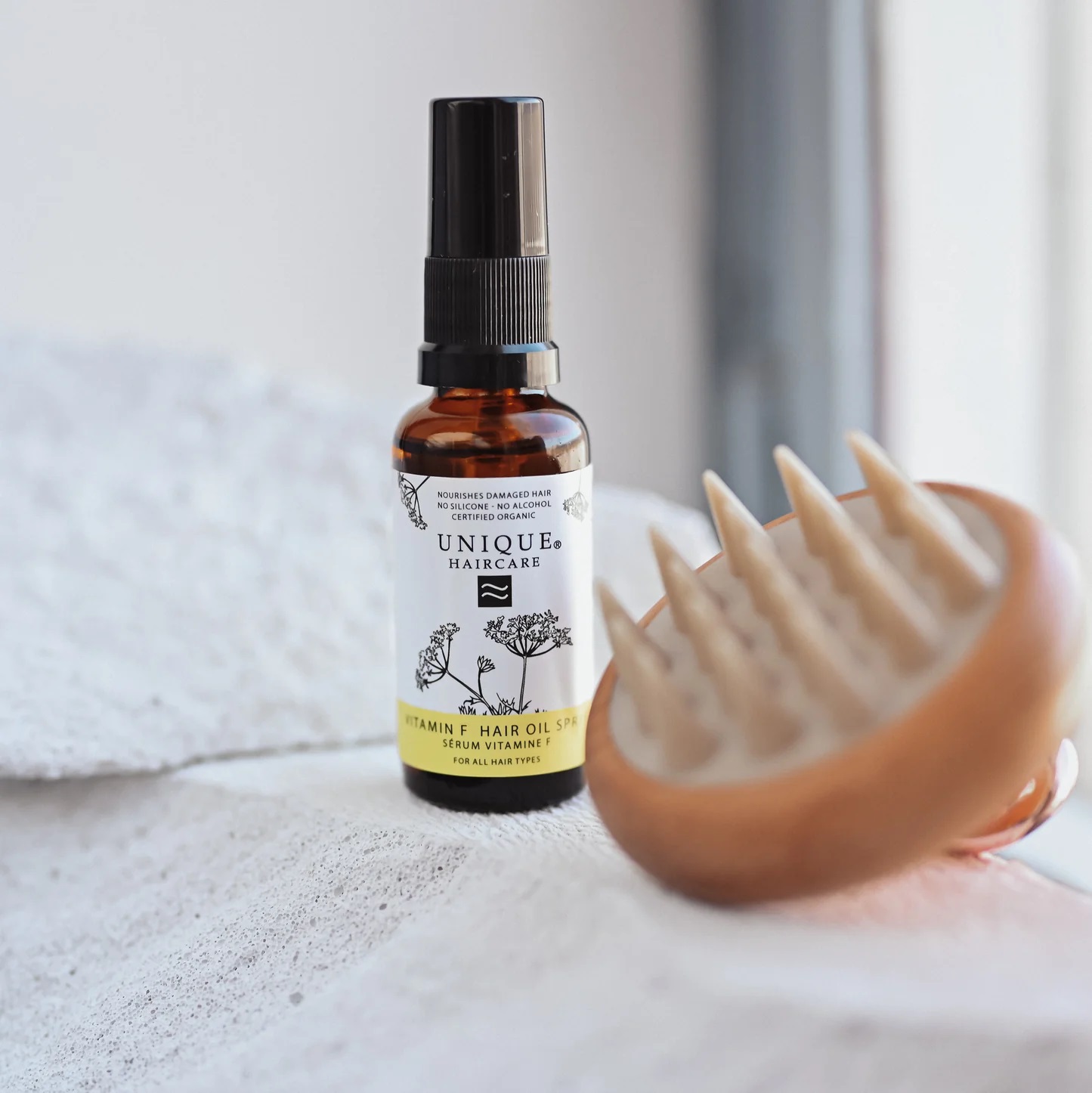 UNIQUE BEAUTY VITAMIN F HAIR OIL SPRAY 30ml | Økologisk hårolje for alle hårtyper - 2