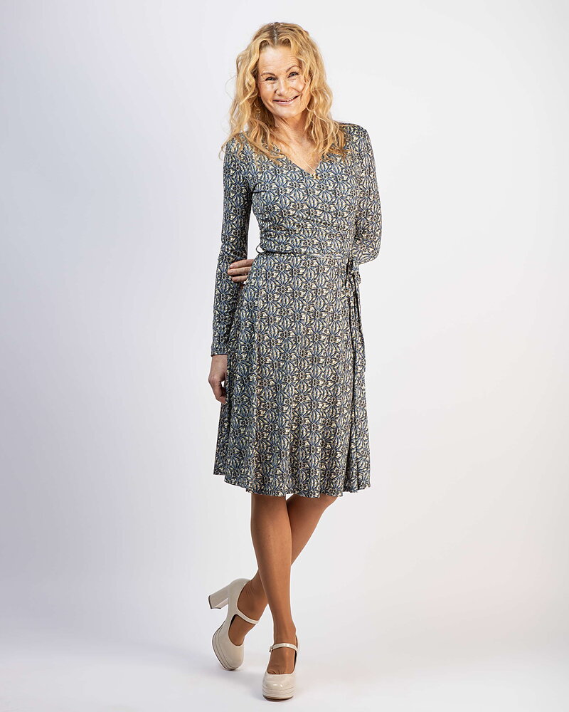 Klänning Marguerite spring aura