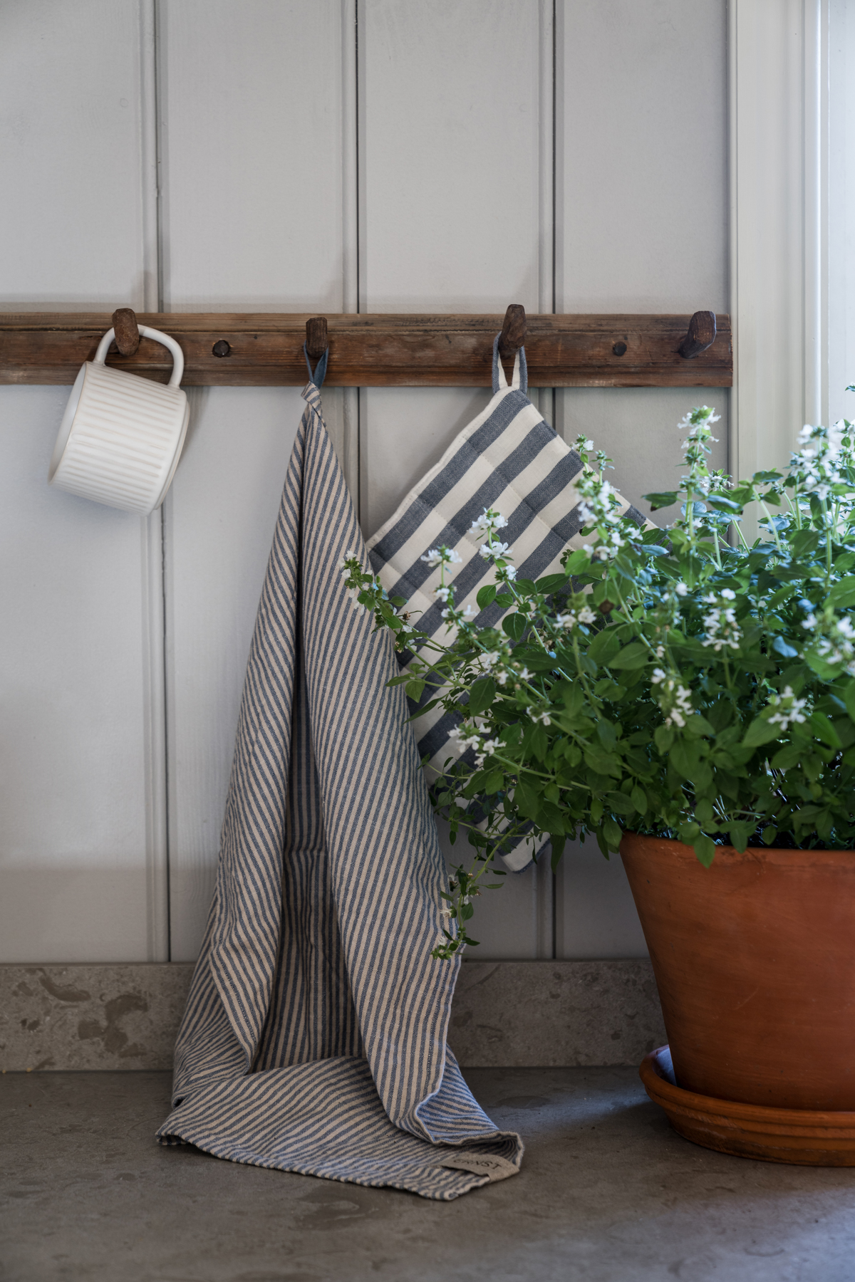 Ernst Kitchen Towel 47x70 striped blue/beige - 2