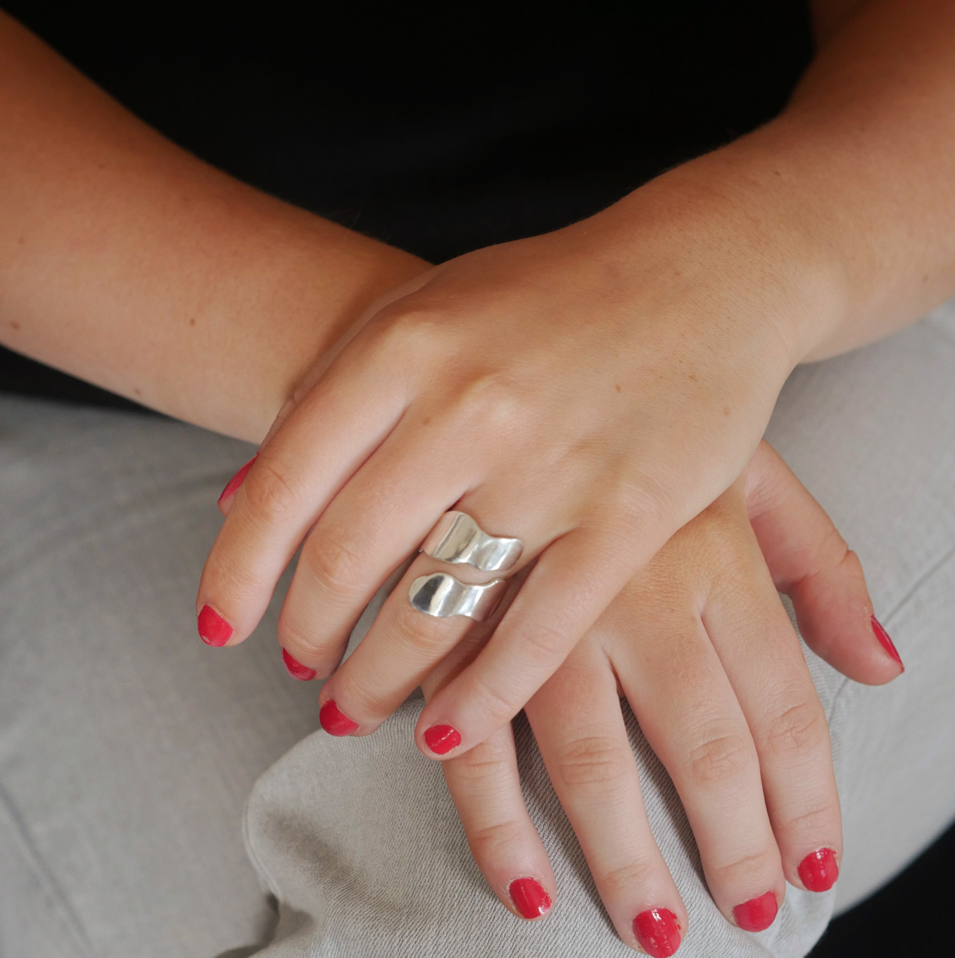 Agélii Fashion - Ring "Attityd" i sølv - Michael Medoc Collection