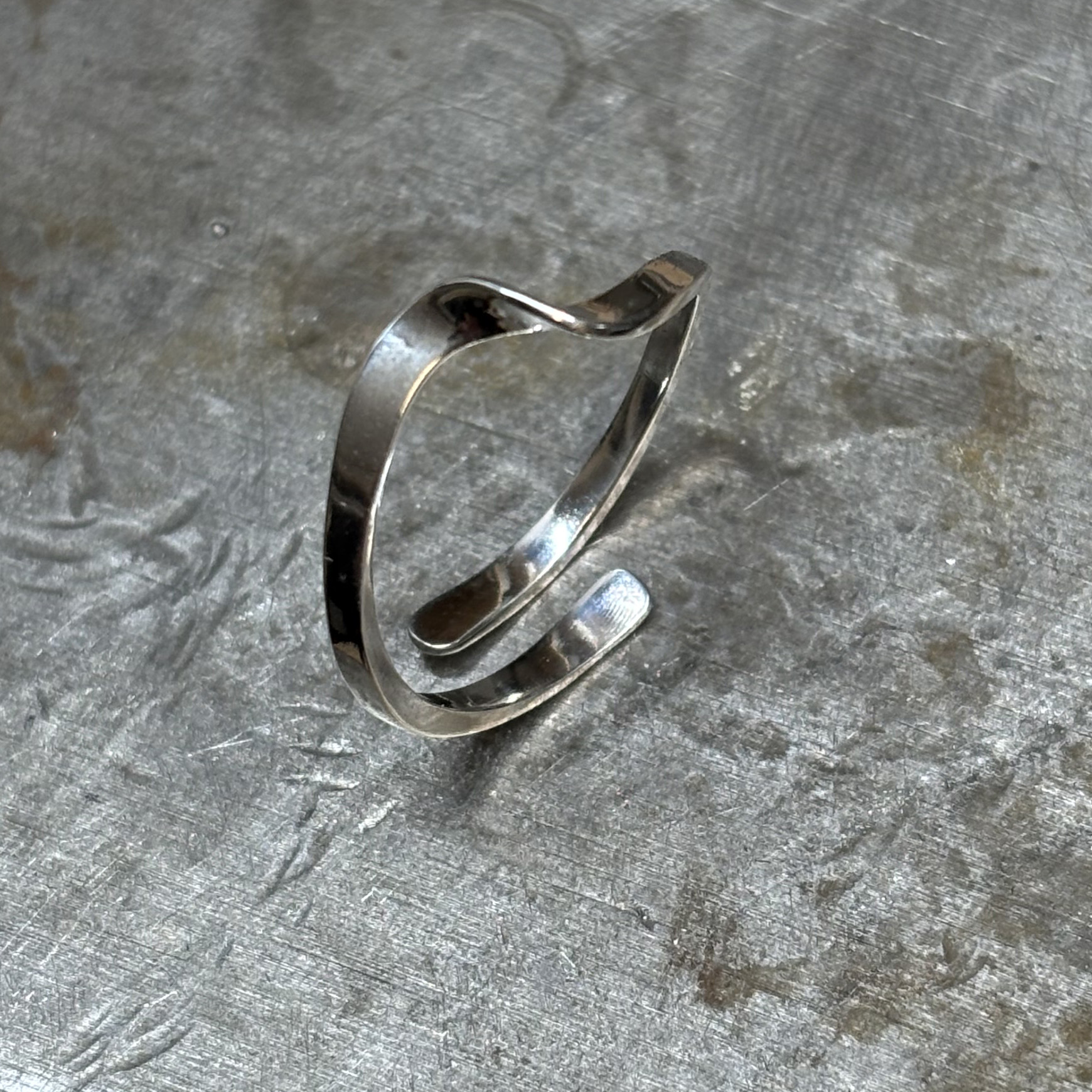 Agélii Fashion - Ring "Våg" i silver - Michael Medoc Collection - 5