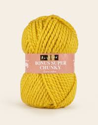 Hayfield Bonus Super Chunky 0577 Cantaloupe 100g Stickfasthet 9 maskor på 10 cm stickor/virknål  10 mm