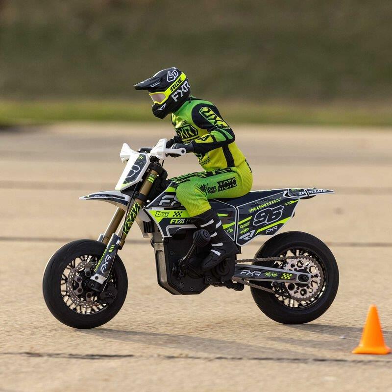 LOSI 1/4 Promoto-SM FXR Supermoto Motorcycle RTR (Battery and Charger Included), - 9