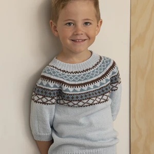 Mönsterkatalog 2222 Viking Garn 2-12 år Stickfasthet 28 maskor på 10 cm - 12