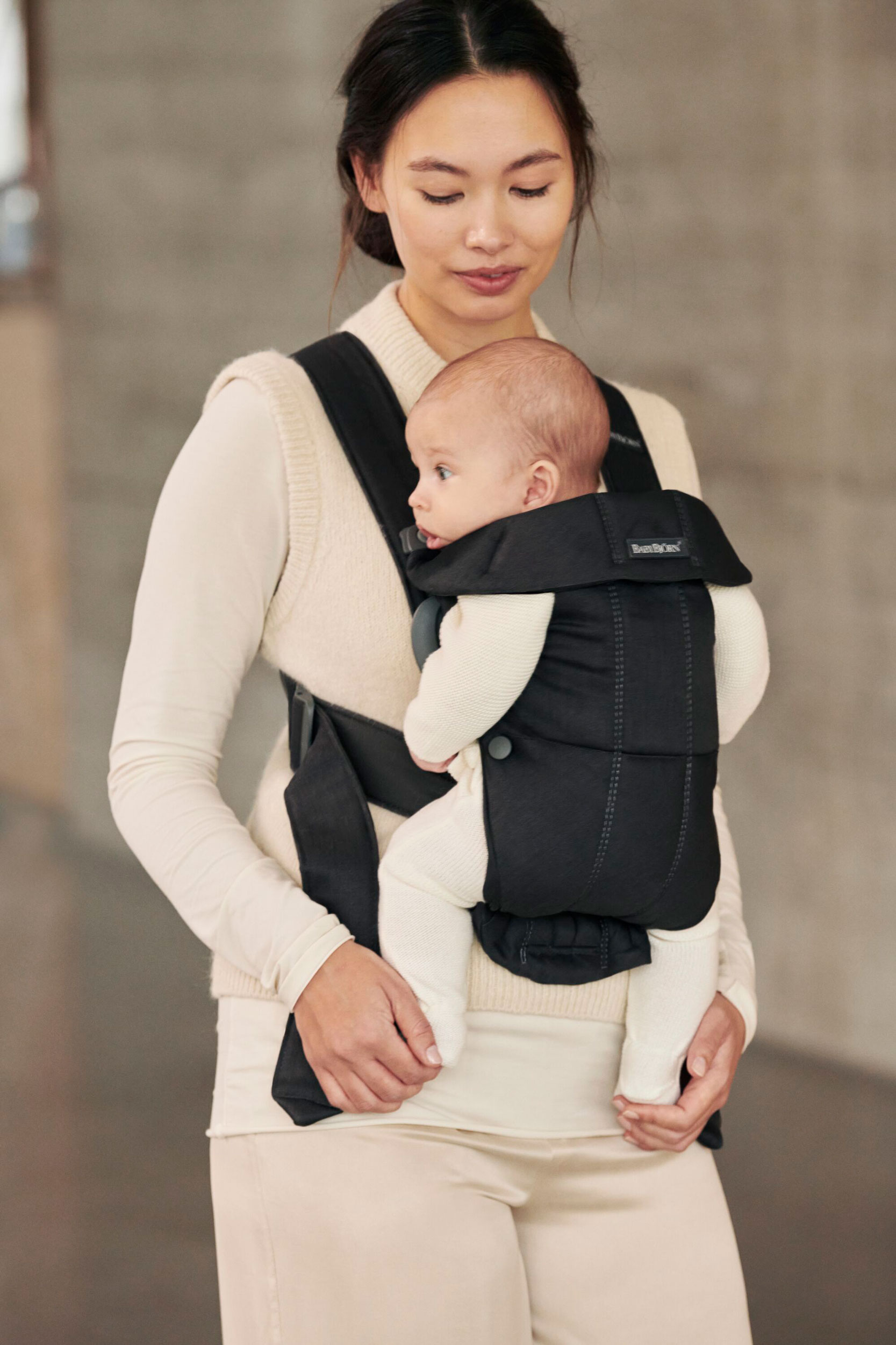 Babybjörn Bärsele Mini - Vävd Svart - 2