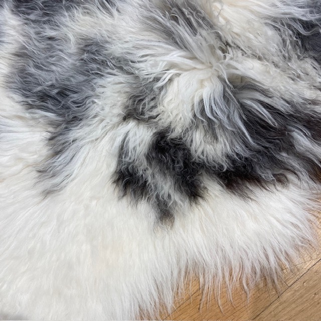 Naturfärgad Tibetanskt Lammskinnsfäll - 7